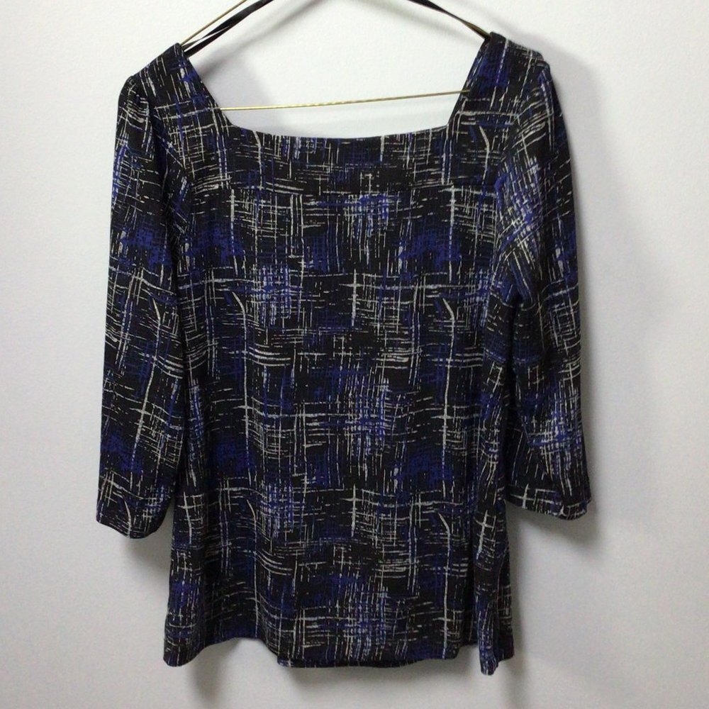 AB Studio - Blue, black and white abstract design pullover top - Picture 2 of 8